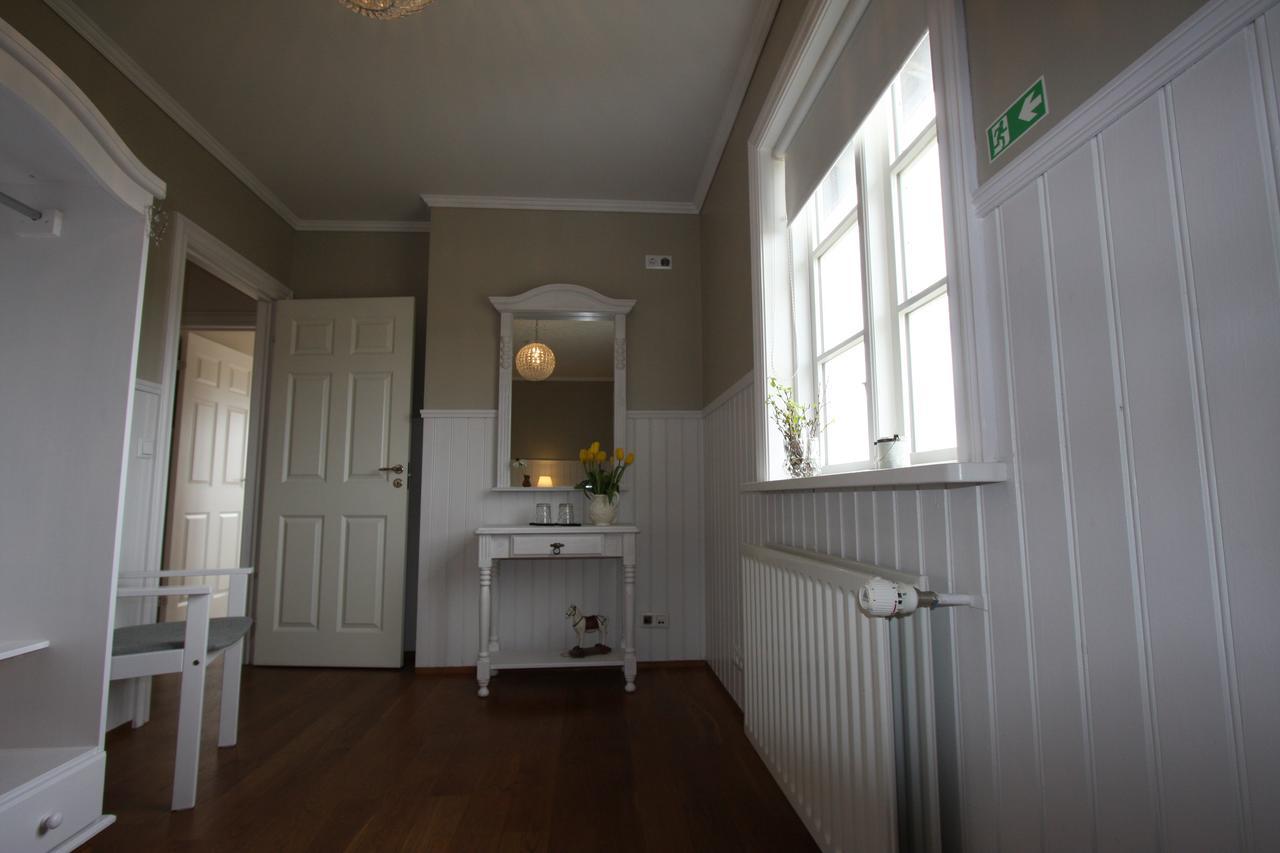 Asar Guesthouse Eyjafjaroarsveit ภายนอก รูปภาพ